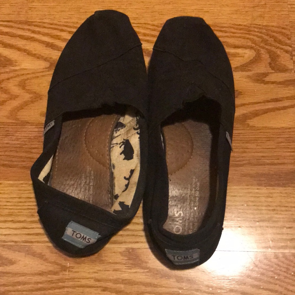 TOMS